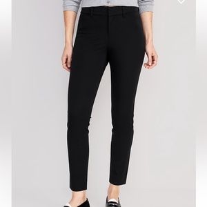 Old Navy Pixie Ankle Pants